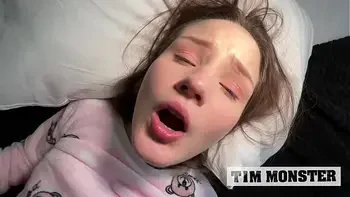 TINDER GIRL WAS SURPRISED WHEN I ASKED HER TO WEAR MY BRIDE'S UNDERWEAR