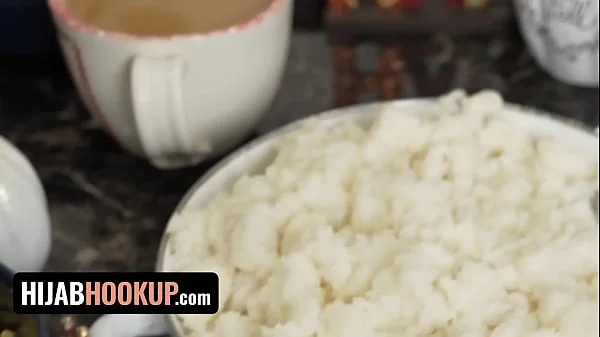 Muslim Babe Audrey Royal Celebrates Thanksgiving With Passionate Fuck On The Table - Hijab Hookup