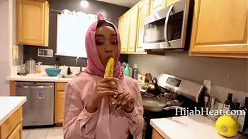 Nobody Can Resist A Thick Ebony In Hijab- Lily Starfire