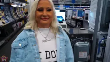 Mz Dani Meets Geek Squad Member At Best Buy And Invites Him Over To Repair More Than Her TV