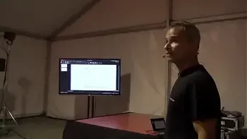 Pamela y Jesús asisten a una sesión de masturbación consciente en el SEB 2019