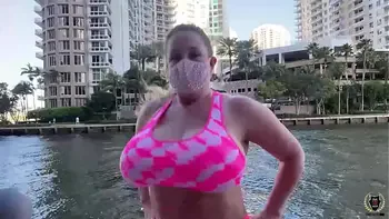 Rome Major Drills Hot Ass Hollywood's Pussy After Working Out!