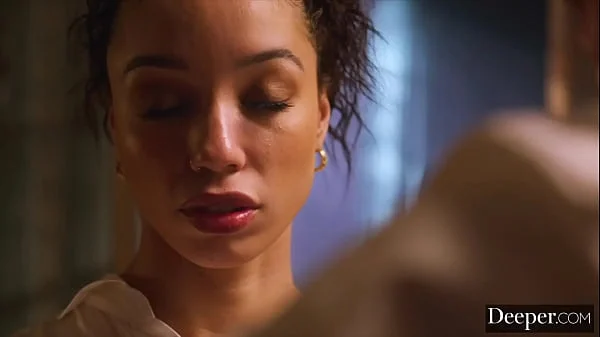 Deeper. Cunning thief Alexis fucks her way out of trouble