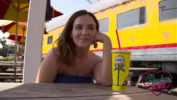 Virginie profite d'une bonne baise avec Manuel Ferrara