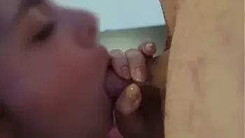 Кончил ей в ротик а потом обкончал животик после жесткого  - Redhot Fox