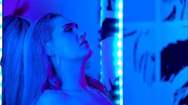 Bathroom Hookup At A Party