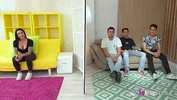 Spanish babe knows how to milk any cock dry: She's Nelia Estrada!