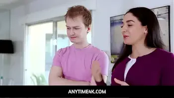 Anytime4K - Freeuse Family Fucking My Tiny Blonde Teen Stepsister While Makes Lunch - Chloe Cherry, Alex Jett