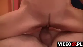 Polskie porno - Bezwzględny fotograf i początkująca modelka