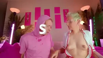 This is how girls fuck guys