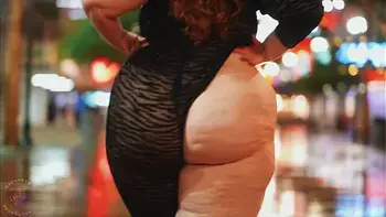 Mia Dior Gets Fucked Moments After Friending a Strange Fellow Near The Downtown Grand In Las Vegas Nevada