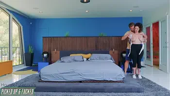 Arabelle Raphael Fucks her Biggest Fan! Picked up and Fucked