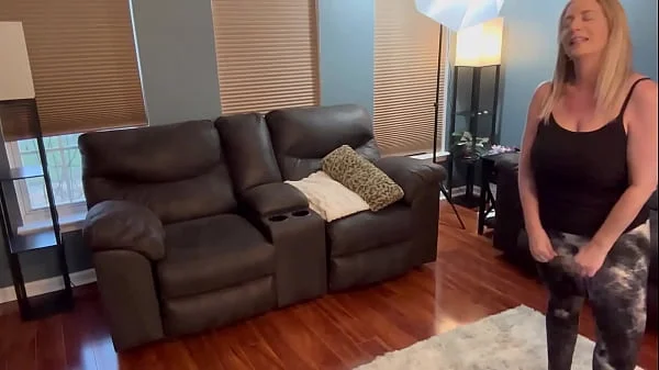 Big Tits Mature Stepmom Danni Jones and Stepson Motivate Each Other