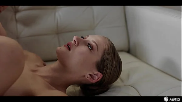 Photographer FREEZES TIME And Fucks Hot Businesswoman Tiffany Tatum