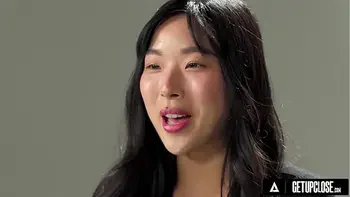 UP CLOSE - How Women Orgasm With Horny Brunette Elle Lee! SOLO FEMALE MASTURBATION! FULL SCENE