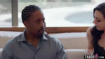 Sex therapist applies reverse psychology on her black client