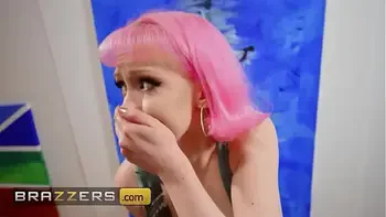 Evie Rees Visits An Art Gallery And Picks The Best Art For Her, A Big Cock Waiting To Get Sucked & Fucked - BRAZZERS