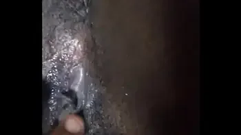 Garota VIP se masturbando