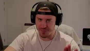 Girls Throw a Pajama Party During Lockdown (Fap CEO) [Uncensored]