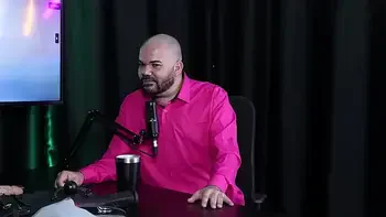 PAULO AVELAR (TIV MODELS) NO HOT CAST COM A VICTORIA BEATRIZ (SHEER/RED)