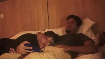 mi hermanastro se da cuenta que nos quedamos solos y aprovecha para hacer de las suyas ALISONGONZALEZ26