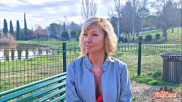 Emmy, une milf belge qui a chaud au cul Part 1