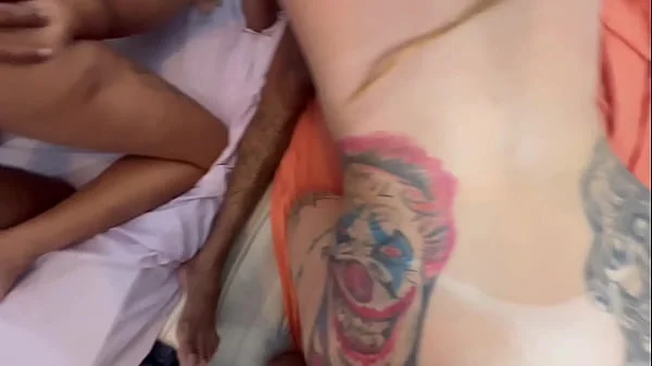 Putaria real entre grupo de amigos, tudo no pelo.