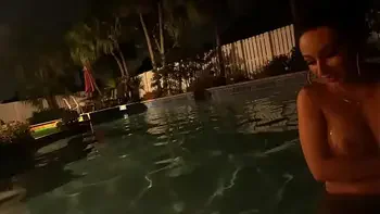 Ghetto tatted stripper slut gets pounded - behind the scenes interview