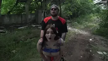 Hot public pegging in sunny weather