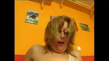 Stepmom wants cum on her glasses