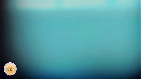 Não aguentei e gozei na boca dela e meti fundo até ela gozar gostoso.