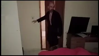 Esposa olhos vendados chamei meu amigo na hora do sexo