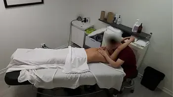 Rita, white MILF was fucked during a couple's massage!