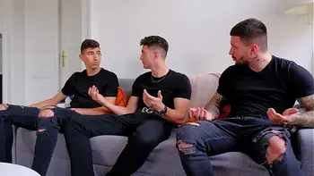 Gangbang the bud brothers with Tru Kait double penetration and deep anal