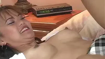 18 teen Mia Smiles Shows Off Her Asian Pussy