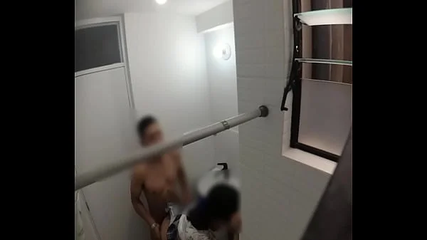 espiando a profesora española follando con su amante