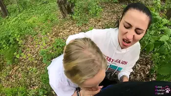 Amateur threesome blowjob outdoors