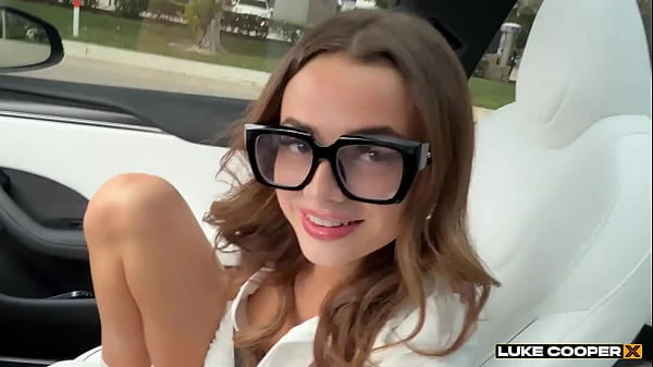 StepSis Nikki Nicole Fucks In Exchange For Driving Lessons