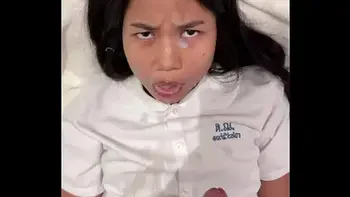 Cumpilation n° 3, les plus grosses éjaculations sur une Asiatique de 18 ans