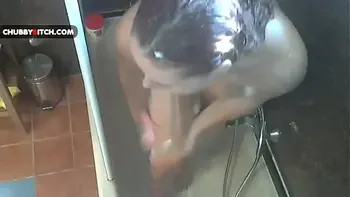 Fat ass soapy teen comes hard in a bathtub