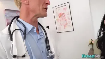 Hot Latina NEEDS TO BREED!