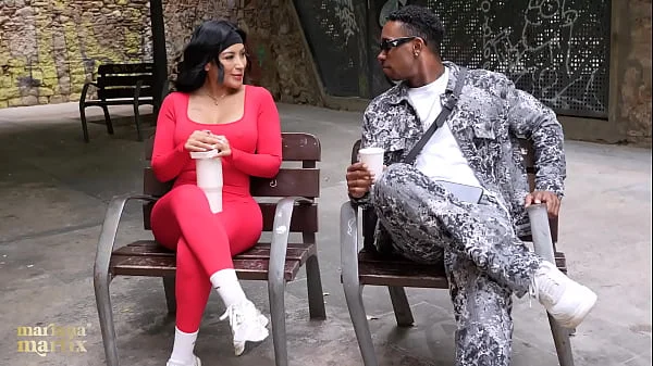 Colombian gets fucked by a BBC she finds in Barcelona - Mariana Martix & Jesus Reyes