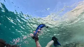 Under Water Sex with Hot Milf