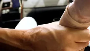 Amateur Car Fun – She Jerks Me Off, Sucks Me & Fucks me