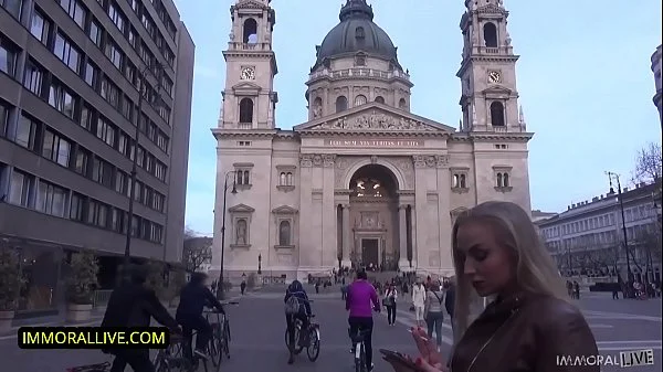 CRAFTY GUY GIVES CURVY MILF A CREAMPIE - Funny British Guy Bangs Phat Ass & Huge Tits Kayla Green