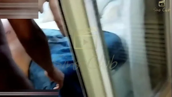Uma verdadeira cena cuckold onde o marido grava a esposa sendo arrebentada por 24cm de rola grossa - Sonho de todo corno é ver sua esposa feliz com rolas grandes e grossas arrombando elas XVIDEOS