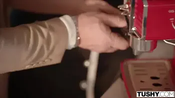 TUSHY Insatiable Blonde Anna Claire Clouds Gapes Her Perfect Round Ass