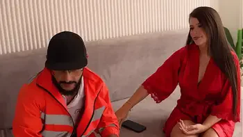 the delivery person receives an unexpected welcome, oh I don't have anything to give you, but I'm very hot