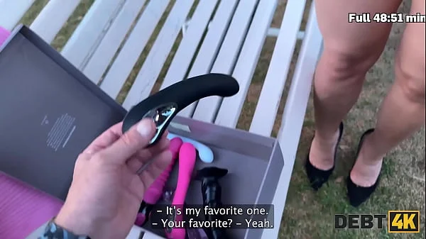 DEBT4k. Debt collector sneaked into Arina Shy’s house and roughly fucked her in the backyard