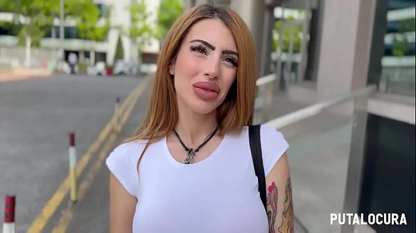PutaLocura - Turista bimbo de grandes tetas Michu es pillada por Torbe y traga su leche